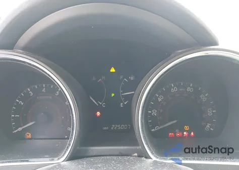 2011 Toyota Highlander Se V6 from USA, damaged, VIN 5TDBK3EH6BS063154